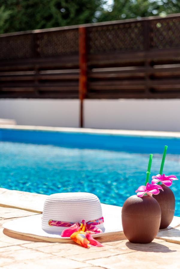 Villa Willow Mandali By Ezoria Villas Protaras Buitenkant foto
